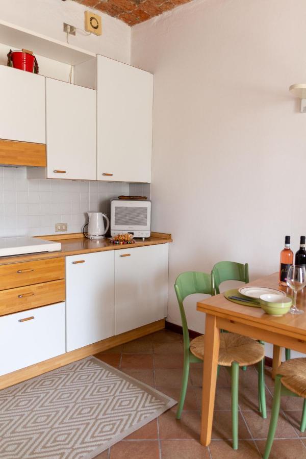 Apart-Agriturismo "La Colomba" Nizza Monferrato Εξωτερικό φωτογραφία